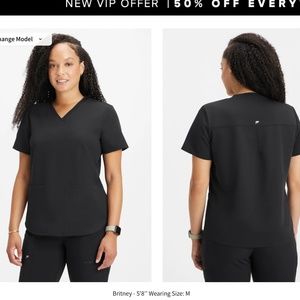 Fabletics Scrub Top & Bottom Black